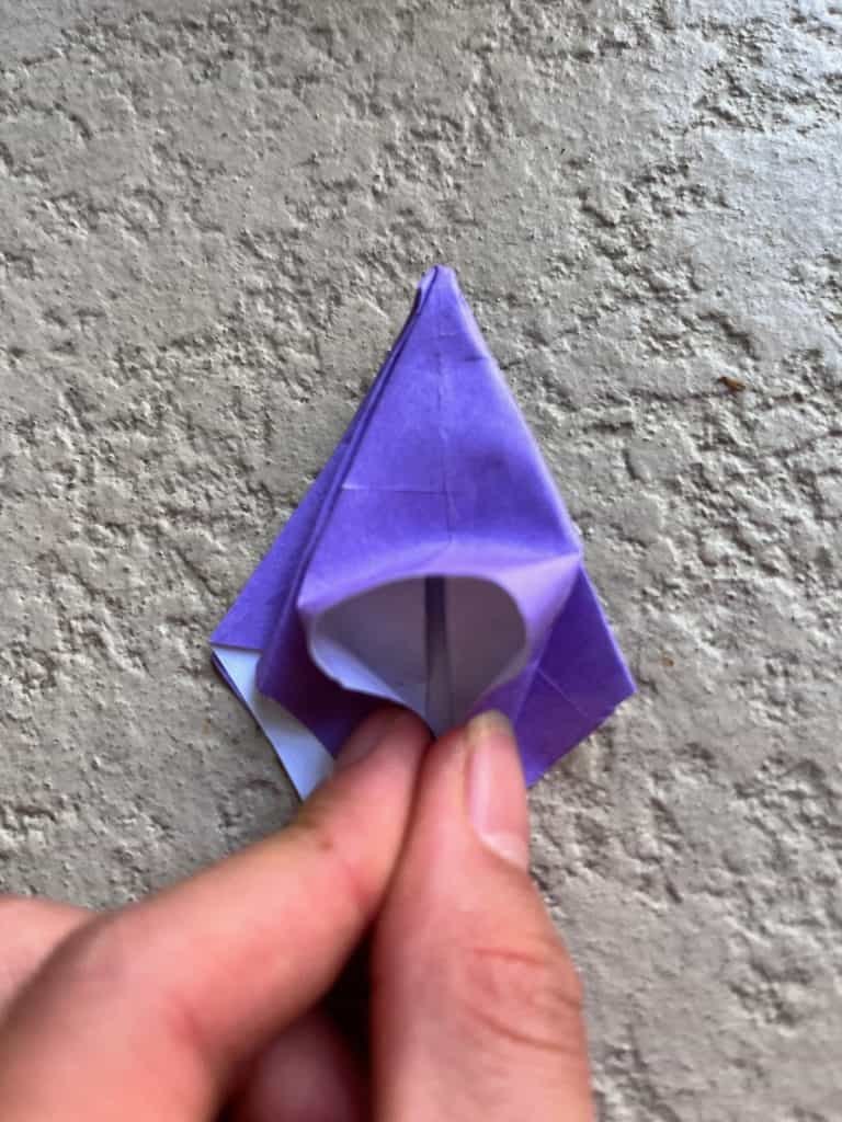Pinching the last step of the frog base